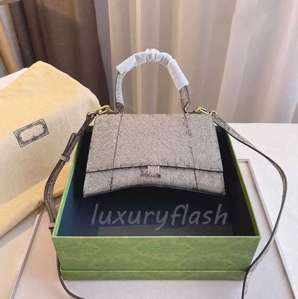 new arrival crossbody bags for women designers handbag summer color cowhide leather handle tote luxurys fashion bling handbags shoulder hand
new arrival crossbody bags for women designers handbag summer color cowhide leather handle tote luxurys fashion bling handbags shoulder hand