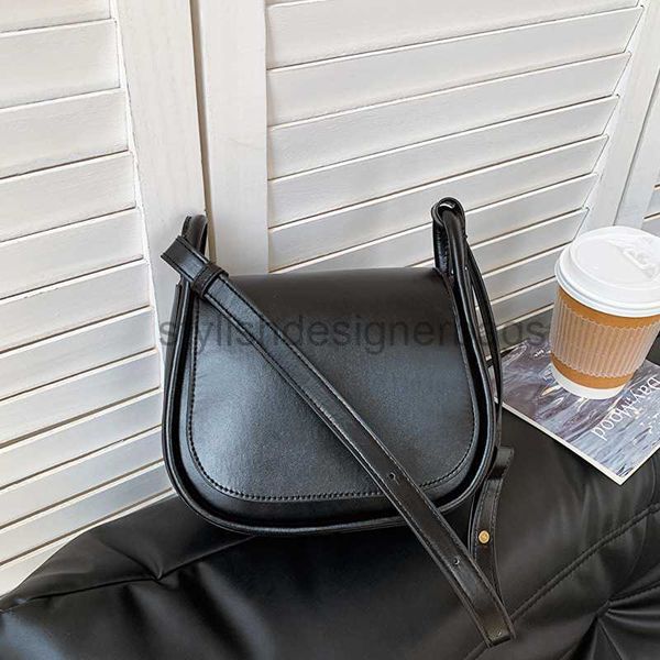 single half round saddle bag 2023 new versatile niche temperament carrying crossbody underarm bagstylishdesignerbags
single half round saddle bag 2023 new versatile niche temperament carrying crossbody underarm bagstylishdesignerbags