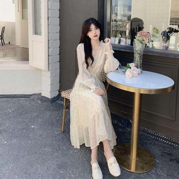 summer style womens french gentle mid length dress design sense niche chiffon floral skirt, Black;gray
summer style womens french gentle mid length dress design sense niche chiffon floral skirt, Black;gray