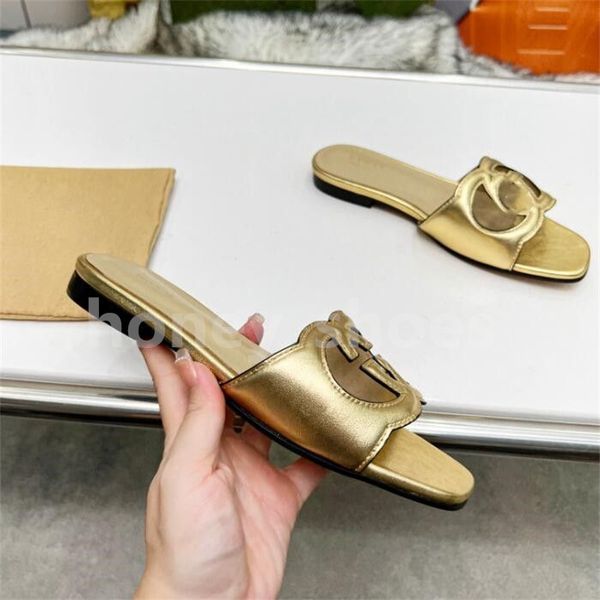 2023 fashion leather mid heel ladies sandals slippers designer fashion ladies flats ankle buckle rubber sole mules summer beach wedding shoe, White;red
2023 fashion leather mid heel ladies sandals slippers designer fashion ladies flats ankle buckle rubber sole mules summer beach wedding shoe, White;red