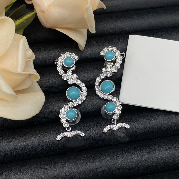 designer earrings women's channel earrings high end classic small fragrance earrings new earrings 18k gold light luxury glitter earring, Golden;silver
designer earrings women's channel earrings high end classic small fragrance earrings new earrings 18k gold light luxury glitter earring, Golden;silver