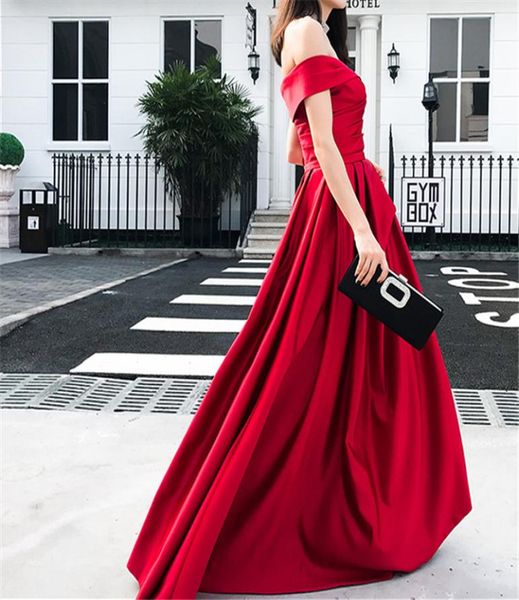 off shoulder red evening dresses satin long prom dress pleats sweep train evening gowns party wear 264423, Black;red
off shoulder red evening dresses satin long prom dress pleats sweep train evening gowns party wear 264423, Black;red