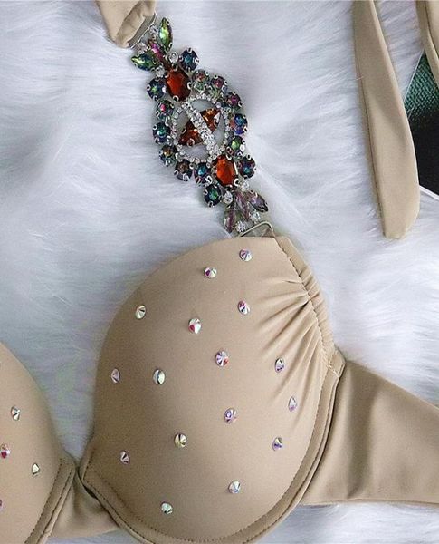 2021 push up bra cup crystal diamond swimsuit women bandeau swimwear female brazilian bikini set halter bathing suit ship2246372
2021 push up bra cup crystal diamond swimsuit women bandeau swimwear female brazilian bikini set halter bathing suit ship2246372