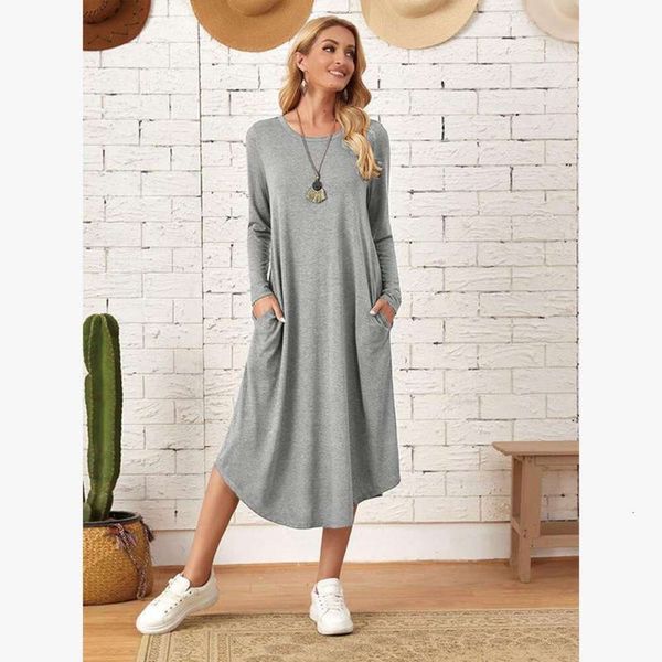 autumn and winter womens clothing pure color knitted side seam straight pocket curved hem loose dress, Black;gray
autumn and winter womens clothing pure color knitted side seam straight pocket curved hem loose dress, Black;gray