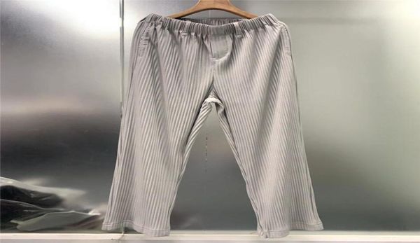 pleated homme plisse sweatpants men women trousers solid joggers drawstring homme plisse pants3421131, Black
pleated homme plisse sweatpants men women trousers solid joggers drawstring homme plisse pants3421131, Black