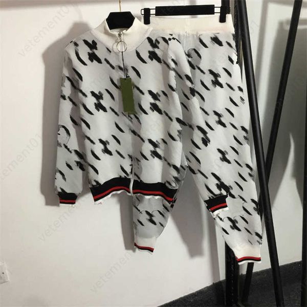 lady knit tracksuit two piece set letter print long sleeve zipper cardigan designer jacket and high waisted harem casual pants women track j, Gray
lady knit tracksuit two piece set letter print long sleeve zipper cardigan designer jacket and high waisted harem casual pants women track j, Gray