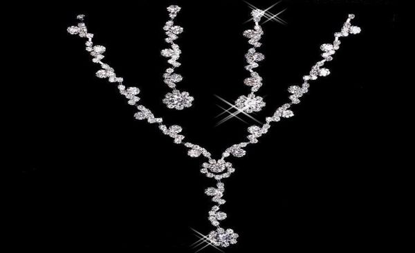 bridal charming alloy plated rhinestones crystal jewelry set necklace earrings for wedding bride bridesmaid prom party 1202302, White
bridal charming alloy plated rhinestones crystal jewelry set necklace earrings for wedding bride bridesmaid prom party 1202302, White