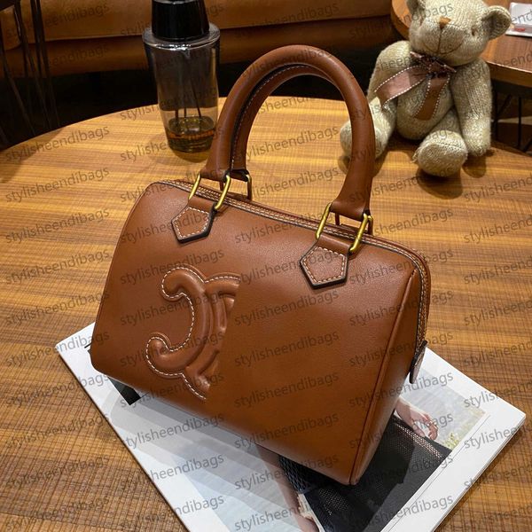 luxury bag famous designer bag handbag cylinder type bag women bag shoulder bag vintage bag crossbody bag canvas bag zipper bag stylisheendi
luxury bag famous designer bag handbag cylinder type bag women bag shoulder bag vintage bag crossbody bag canvas bag zipper bag stylisheendi