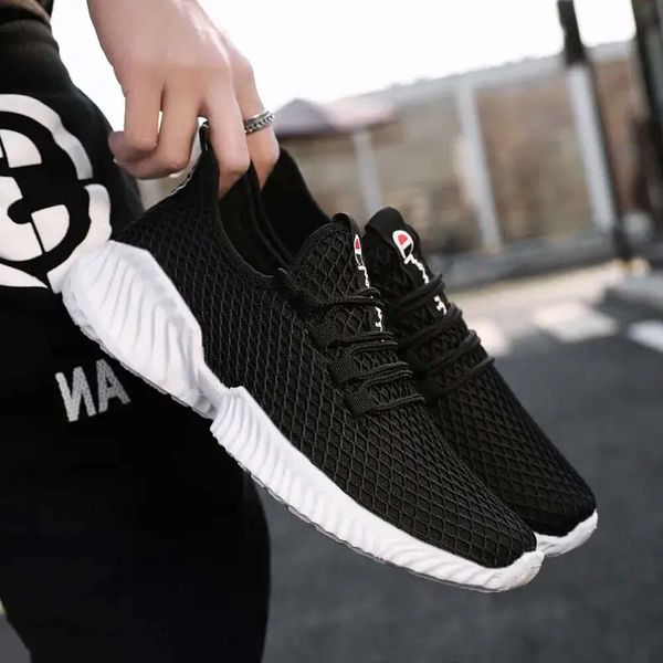 designer men new fashion casual shoes triple black and white flat trainers factory wholesale retail outdoor platform breathable146176
designer men new fashion casual shoes triple black and white flat trainers factory wholesale retail outdoor platform breathable146176