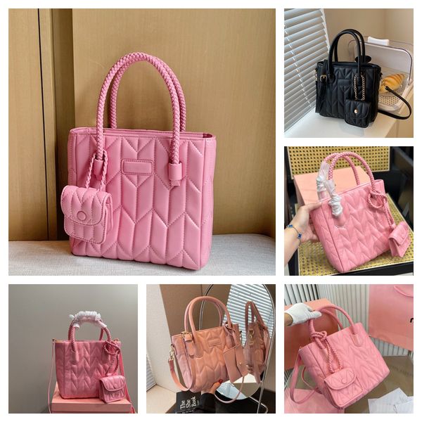 fashion designer women bags women shoulder bag handbag messenger chain designer women classic leather shoulder handbags shopping bag
fashion designer women bags women shoulder bag handbag messenger chain designer women classic leather shoulder handbags shopping bag