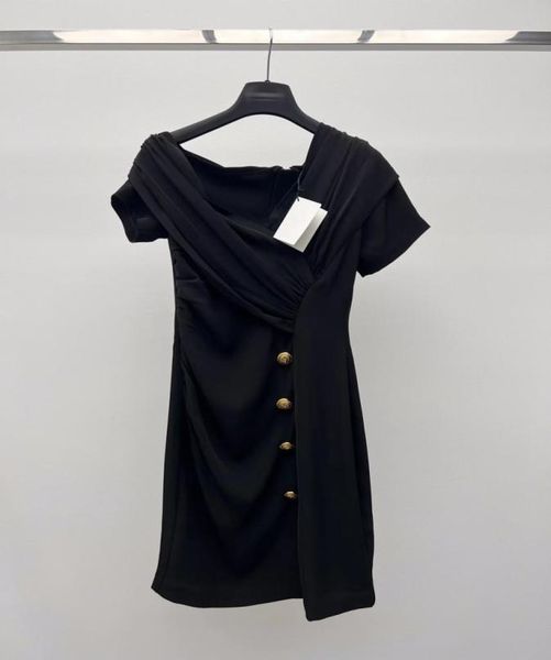 milan runway dress 2023 new spring summer v neck short sleeve panelled designer dresses brand same style dress 0217028797310, Black
milan runway dress 2023 new spring summer v neck short sleeve panelled designer dresses brand same style dress 0217028797310, Black