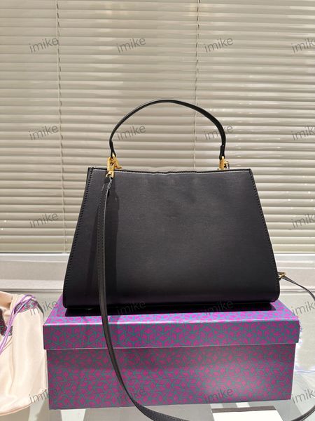 designer bag luxury handbag women's handbag shoulder bag tote bag winter large capacity bag
designer bag luxury handbag women's handbag shoulder bag tote bag winter large capacity bag