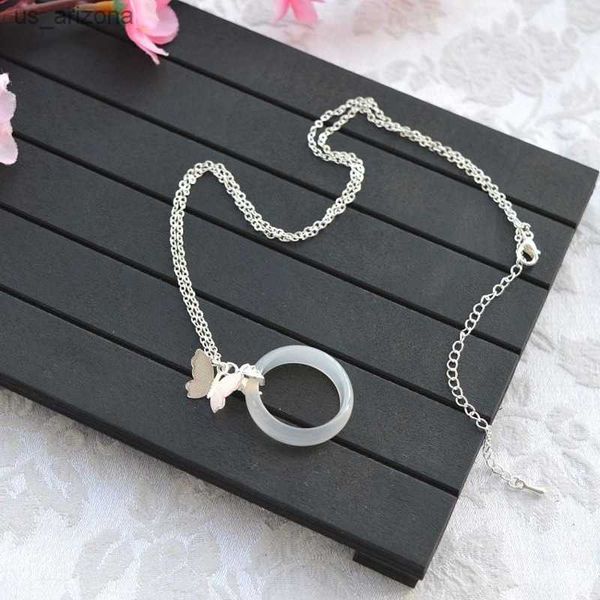 heaven officials blessing woman necklaces anime jewelry women necklace butterfly chain pendant silver color alloy naszyjnik l230620
heaven officials blessing woman necklaces anime jewelry women necklace butterfly chain pendant silver color alloy naszyjnik l230620