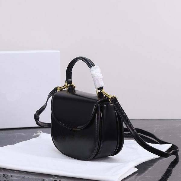 2023 design luxury shoulder bag lovely all-in-one curved design with cow leather production styles 9908
2023 design luxury shoulder bag lovely all-in-one curved design with cow leather production styles 9908
