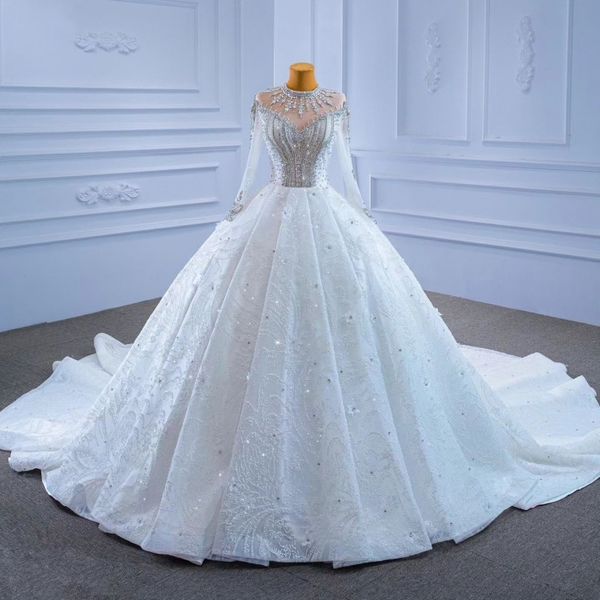 luxury high neck long sleeve bride ball gown wedding dress 2023 gorgeous lace crystal beading chapel train vintage bridal gown, White
luxury high neck long sleeve bride ball gown wedding dress 2023 gorgeous lace crystal beading chapel train vintage bridal gown, White
