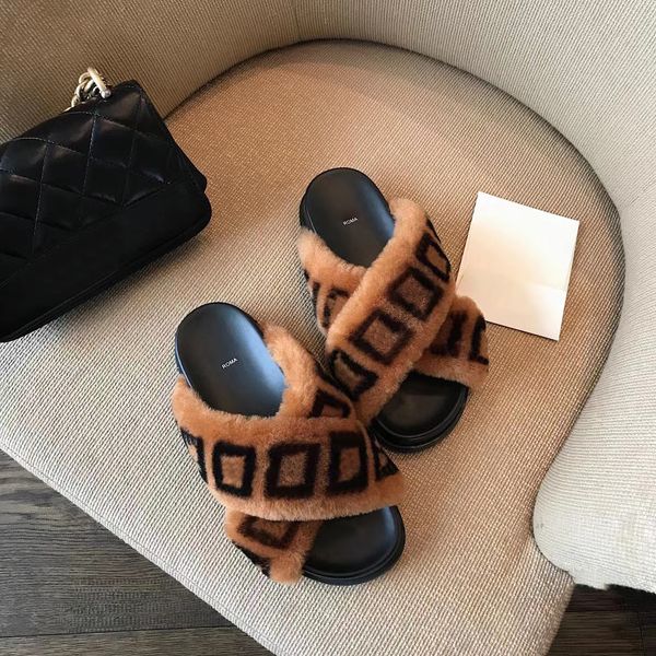 designer shoes baguette gladiator sandals teddy bear slipper fluffy fur slides womans sandales fashion brown house shoe lady men fall winter, Black
designer shoes baguette gladiator sandals teddy bear slipper fluffy fur slides womans sandales fashion brown house shoe lady men fall winter, Black