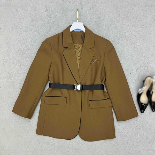 women designer blazer fashion contrast base edge design girl suit size s-l geometric brooch decoration large lapel overcoat aug02, White;black
women designer blazer fashion contrast base edge design girl suit size s-l geometric brooch decoration large lapel overcoat aug02, White;black