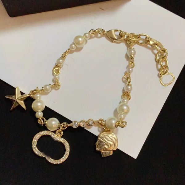 trendy bracelet for women stainless steel plated gold silver mens pearl bracelets letter pendant inlaid diamond bracelets for men womens lux, Black
trendy bracelet for women stainless steel plated gold silver mens pearl bracelets letter pendant inlaid diamond bracelets for men womens lux, Black