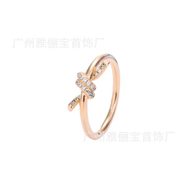 famous brand high edition tiffay diamond knot ring with 18k rose gold plating on white copper for women simple and fashionable personalized, Silver
famous brand high edition tiffay diamond knot ring with 18k rose gold plating on white copper for women simple and fashionable personalized, Silver