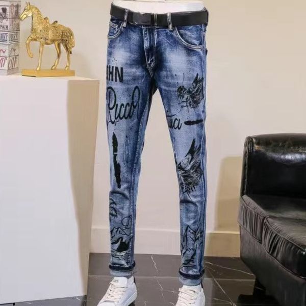 mens jeans autumn trendy streetwear blue for men luxury with print bee korean style hip hop slim fit leg male denim pants 230809
mens jeans autumn trendy streetwear blue for men luxury with print bee korean style hip hop slim fit leg male denim pants 230809