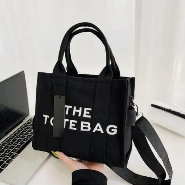 2023 the tote bag famous designer cool practical large capacity shoulder handbag women great coin purse crossbody casual square canvas walle, Black;red
2023 the tote bag famous designer cool practical large capacity shoulder handbag women great coin purse crossbody casual square canvas walle, Black;red