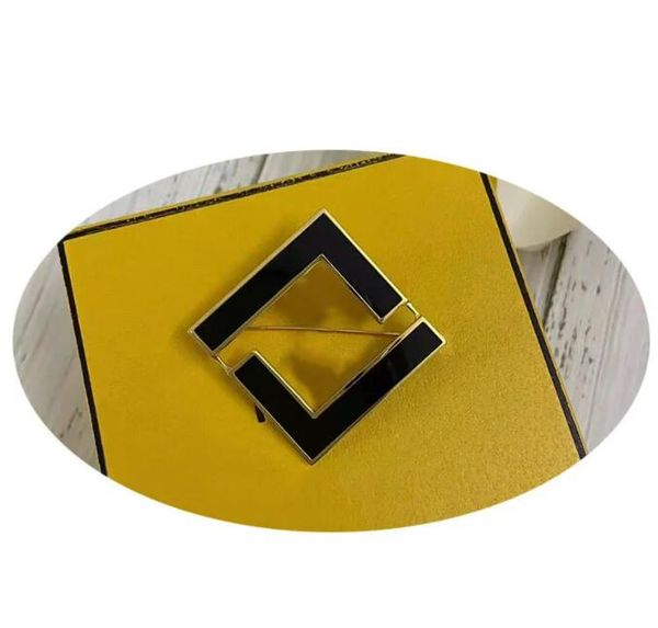 men womens sweater suit collar pin brooches fashion designer brand double letter brooche luxury gold plated wedding clothing jewelry accesso, Gray
men womens sweater suit collar pin brooches fashion designer brand double letter brooche luxury gold plated wedding clothing jewelry accesso, Gray