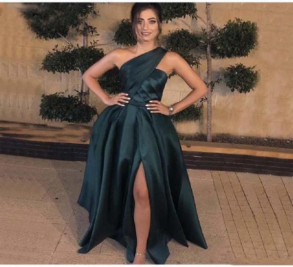 elegant one shoulder dark green satin arabic evening dresses side slit formal evening party dresses women long prom dress ves4559351, Black;red
elegant one shoulder dark green satin arabic evening dresses side slit formal evening party dresses women long prom dress ves4559351, Black;red