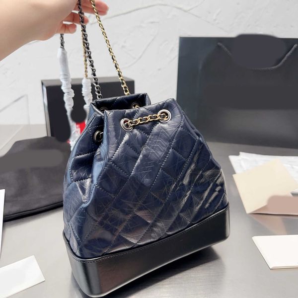 designer bags cowhide backpacks women chian drawstring backpacks luxury back pack bookbag women designers all-match large capacity bookbags
designer bags cowhide backpacks women chian drawstring backpacks luxury back pack bookbag women designers all-match large capacity bookbags