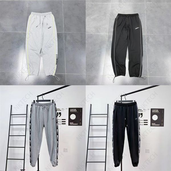 men's pants trend brand sports pants loose comfortable casual breathable design geometric pattern running sports fitness thin pants men, Black
men's pants trend brand sports pants loose comfortable casual breathable design geometric pattern running sports fitness thin pants men, Black