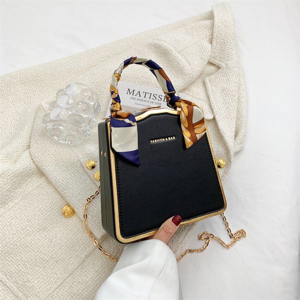 texture handbag new trend one shoulder crossbody bag fashion trend tote bag versatile korean version small square bags simple women's b
texture handbag new trend one shoulder crossbody bag fashion trend tote bag versatile korean version small square bags simple women's b