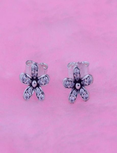 silver daisy earring stud with clear cz fits for jewelry 925 sterling silver earrings for women diy fashion christmas gift18006561649874, Golden;silver
silver daisy earring stud with clear cz fits for jewelry 925 sterling silver earrings for women diy fashion christmas gift18006561649874, Golden;silver