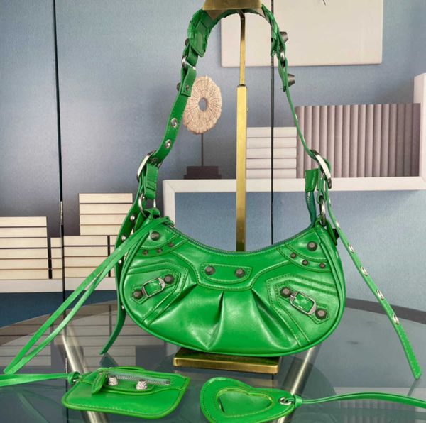 motorcycle handbag crossbody bag half moon armpit bags genuine leather handbags purse classic letter nails decor adjustable strap
motorcycle handbag crossbody bag half moon armpit bags genuine leather handbags purse classic letter nails decor adjustable strap