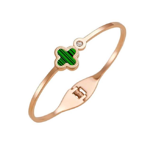 high-quality colorless simple four-leaf grass titanium steel bracelet female 18k rose gold card exquisite frosted butterfly jewelry 2023 4 l, Golden;silver
high-quality colorless simple four-leaf grass titanium steel bracelet female 18k rose gold card exquisite frosted butterfly jewelry 2023 4 l, Golden;silver