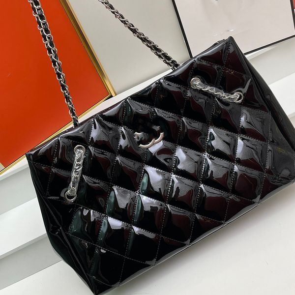 designer womens shoulder bag large shopping bag patent leather diamond check silver hardware metal c buckle luxury handbags matelasse chain
designer womens shoulder bag large shopping bag patent leather diamond check silver hardware metal c buckle luxury handbags matelasse chain