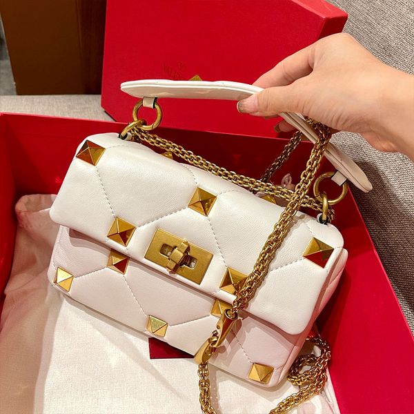 new fashion rivet soft face retro portable small bag foreign style single shoulder crossbody small square bag 25x7x15
new fashion rivet soft face retro portable small bag foreign style single shoulder crossbody small square bag 25x7x15