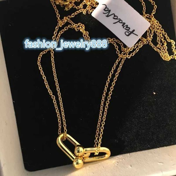 luxury designer necklace tiffanies necklace heart love necklaces clover gold necklace chain jewelry women silver chain pendant valentine
luxury designer necklace tiffanies necklace heart love necklaces clover gold necklace chain jewelry women silver chain pendant valentine
