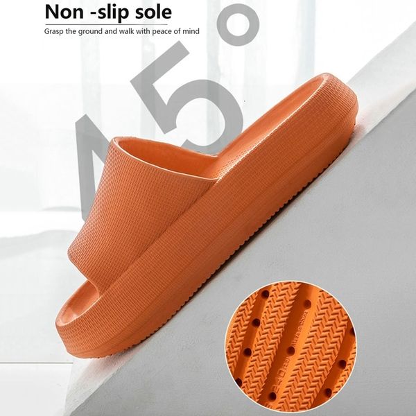 slippers cloud thick bottom men women nonslip bathroom home flipflops soft sole eva indoor sandal summer beach outdoor slides 230808, Black
slippers cloud thick bottom men women nonslip bathroom home flipflops soft sole eva indoor sandal summer beach outdoor slides 230808, Black