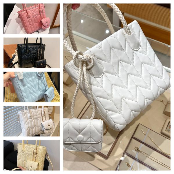 exquisite bag simple bag fashionable bag lovely bag jade bag small bag designer womens bag and shoulder bag the tote bag crossbody bag handb
exquisite bag simple bag fashionable bag lovely bag jade bag small bag designer womens bag and shoulder bag the tote bag crossbody bag handb