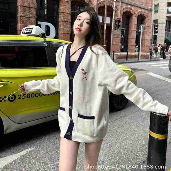 women's knits & tees designer verified version of g family autumn and winter 23s new patchwork rabbit embroidery single breasted knit c, White
women's knits & tees designer verified version of g family autumn and winter 23s new patchwork rabbit embroidery single breasted knit c, White