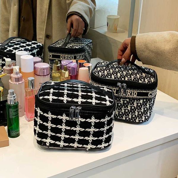 cosmetic cases 2023 fashionable small fragrance large capacity travel cosmetics storage bag ins super fire convenient washing bagstylishdesi
cosmetic cases 2023 fashionable small fragrance large capacity travel cosmetics storage bag ins super fire convenient washing bagstylishdesi