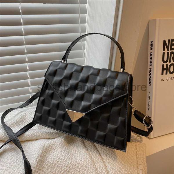 shoulder autumn women's 2023 korean edition fashion embossed triangle flap small square style casual handheld bagstylishhandbagsstore
shoulder autumn women's 2023 korean edition fashion embossed triangle flap small square style casual handheld bagstylishhandbagsstore