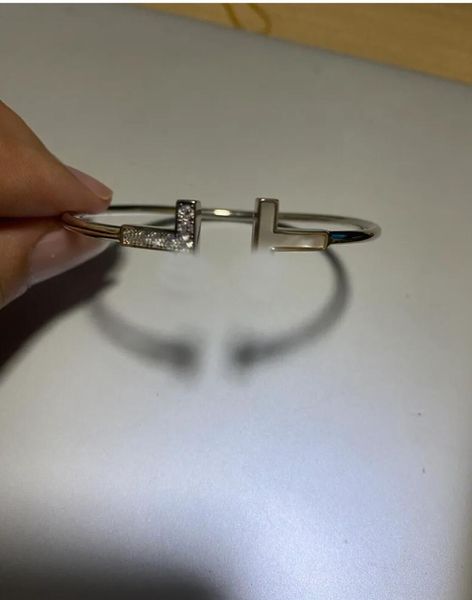 bracelets designer for women clover bracelet men classics diamond bangle womens designer twisted cable station jewelry with zircon fashion h, Black
bracelets designer for women clover bracelet men classics diamond bangle womens designer twisted cable station jewelry with zircon fashion h, Black