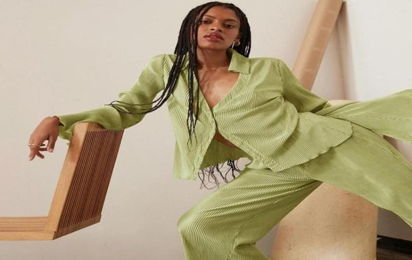 women039s two piece pants vintage pleated elegant pant set autumn flare long sleeve vneck shirt loose sets women6608530, White
women039s two piece pants vintage pleated elegant pant set autumn flare long sleeve vneck shirt loose sets women6608530, White