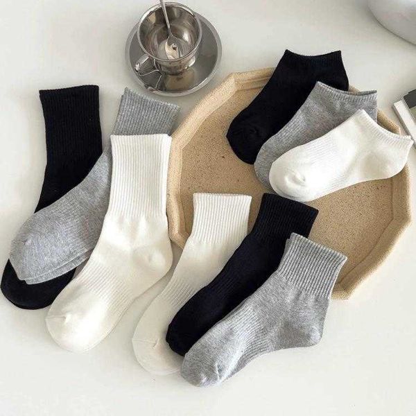 pure cotton black and white gray socks for couples short socks for men and women spring and summer ins solid color medium tube high tube boa, Black;white
pure cotton black and white gray socks for couples short socks for men and women spring and summer ins solid color medium tube high tube boa, Black;white