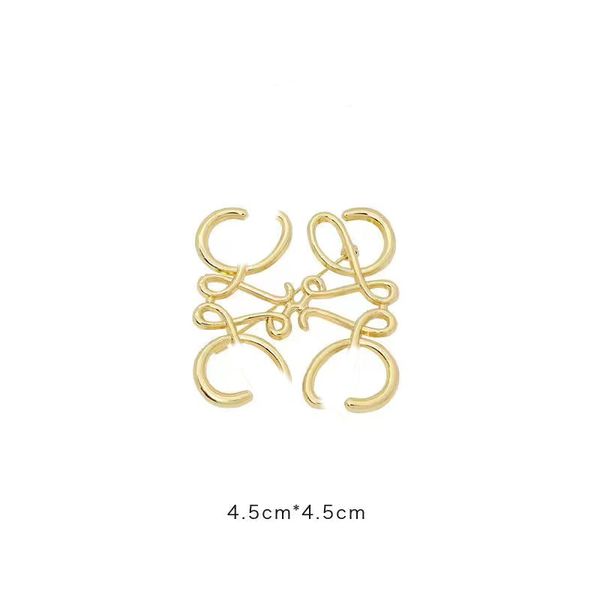 luxury fashion designer men womens brooch pins brand gold letter brooch pin suit dress pins for lady specifications designer jewelry, Gray
luxury fashion designer men womens brooch pins brand gold letter brooch pin suit dress pins for lady specifications designer jewelry, Gray