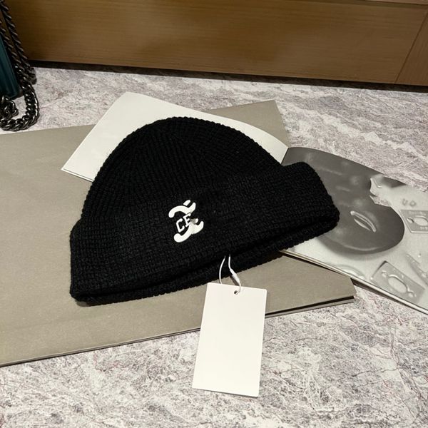 6color designer beanie hat plus fleece thickened men's women's autumn and winter outdoor warm cashmere knitting classic, Blue;gray
6color designer beanie hat plus fleece thickened men's women's autumn and winter outdoor warm cashmere knitting classic, Blue;gray