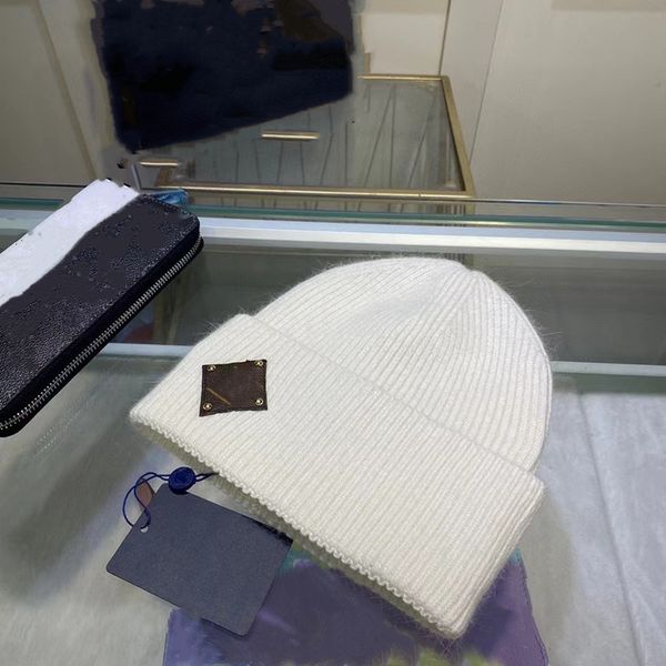 designer brand luxury brimless urinal hat for men and women in winter new wool hat, solid color, simple and versatile knitted hat, Blue;gray
designer brand luxury brimless urinal hat for men and women in winter new wool hat, solid color, simple and versatile knitted hat, Blue;gray