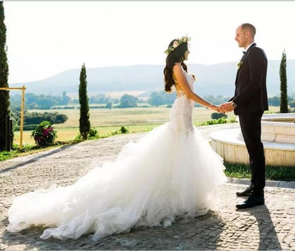 2017 backless mermaid wedding dresses bridal gowns lace portrait sweetheart tulle tiered skirts court train custom made modes3997355, White
2017 backless mermaid wedding dresses bridal gowns lace portrait sweetheart tulle tiered skirts court train custom made modes3997355, White