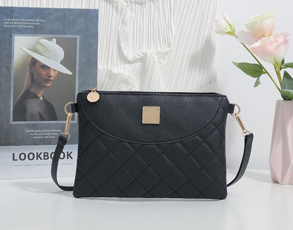 luxurys women chain crossbody bags designers heart wave pattern shoulder bags messenger bags pruse chain tote handbag uiu7
luxurys women chain crossbody bags designers heart wave pattern shoulder bags messenger bags pruse chain tote handbag uiu7