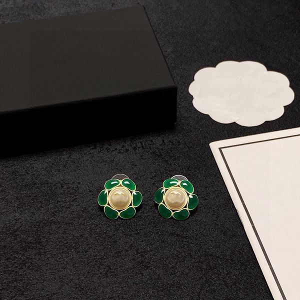 designer earrings women's channel earrings high end classic small fragrance earrings new earrings 18k gold light luxury glitter earring, Golden;silver
designer earrings women's channel earrings high end classic small fragrance earrings new earrings 18k gold light luxury glitter earring, Golden;silver